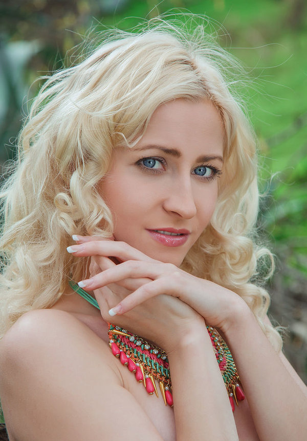 Евгения, 21